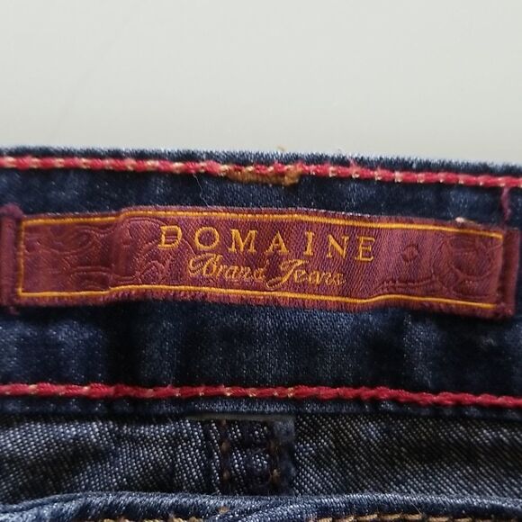 Domaine Brand Jean Shorts - Picture 2 of 8